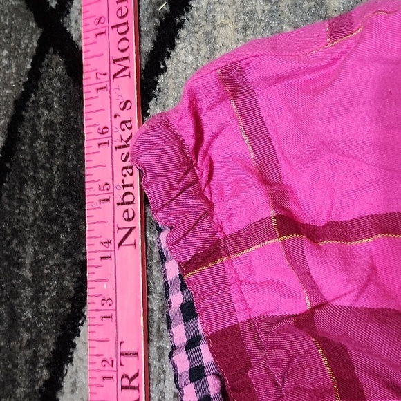 VINTAGE VS PINK METALLIC GOLD SHINE RHINESTONES RUFFLED 2008 SLEEP SHORTS - Picture 8 of 13